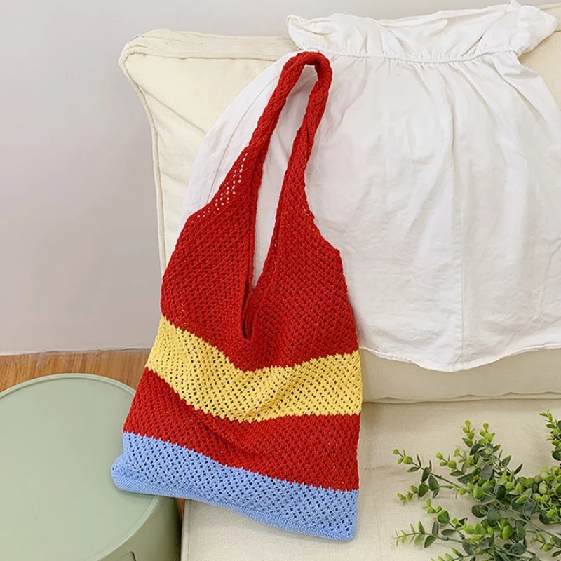 

Colorful Woven Shoulder Bag Fashionable Lightweight Large Capacity Tote Bag 2026 New Casual Shoulder Bag for Commuting