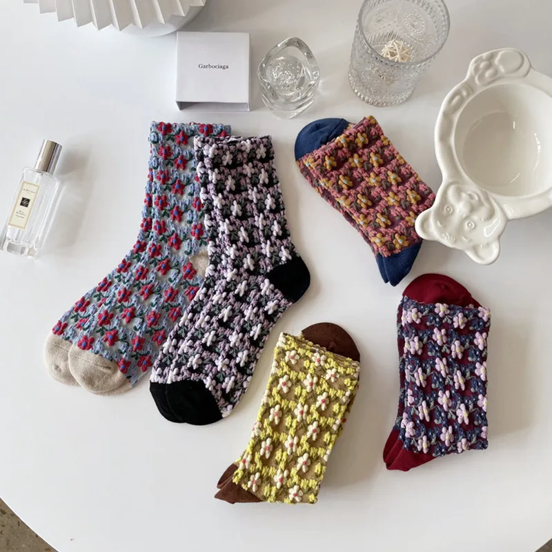 Fashion Harajuku Retro Woman Floral Vintage Jacquard Socks Novelty Ethnic Kawaii Cotton Casual Classic Ladies Girls Funny Sox