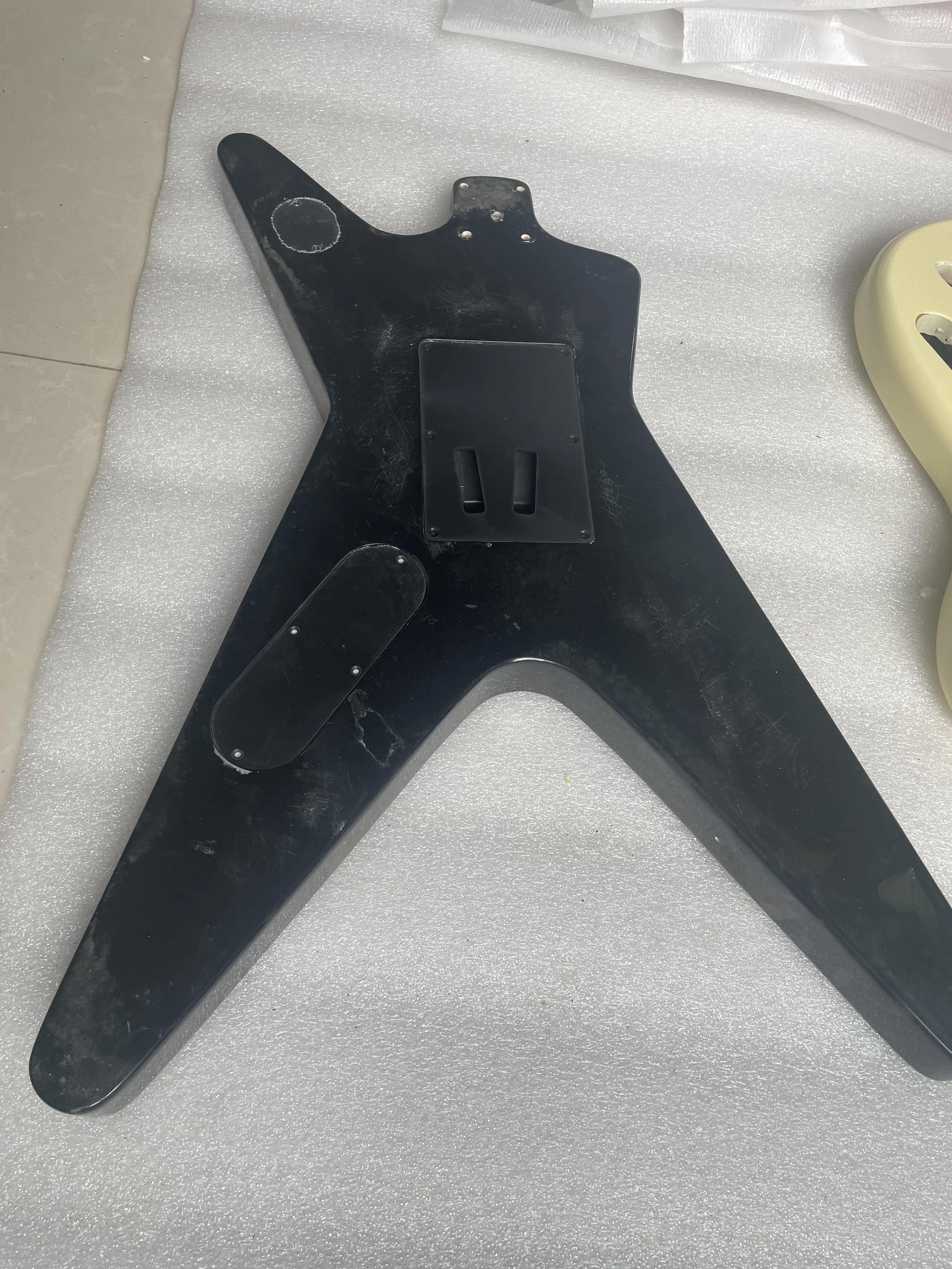 Stock Defective Electric Guitar Body Floyd Rose Style Finished camouflage Special Shape Semi-finished Guitarra Kit Part