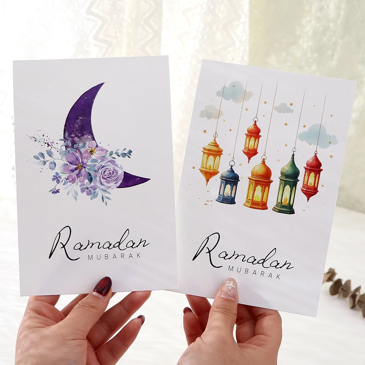 Islamic Greeting Card Set, 6 Eid Gift Card Designs Featuring Moonlight, Flowers, and Lanterns, Size 4.65× 7.01inch , Includes Envelopes and Stickers, Holiday Greeting Card Set, Ramadan DIY Holiday Decorations