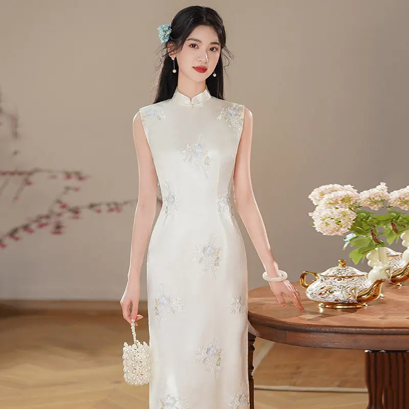 embroidered-white-sleeveless-chinese-style-suzhou-long-cheongsam-improved-young-2026-new-women's-dress-summer-qipao