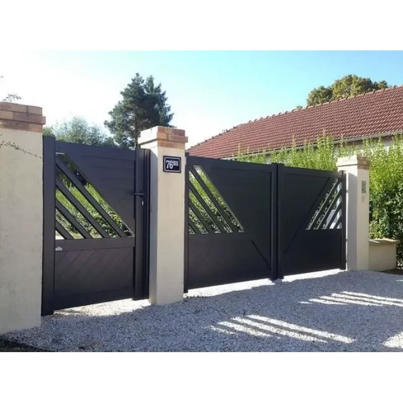 Courtyard Sliding Aluminum Garden Fence Gate Cut Automatic Opening Pattern for Villas