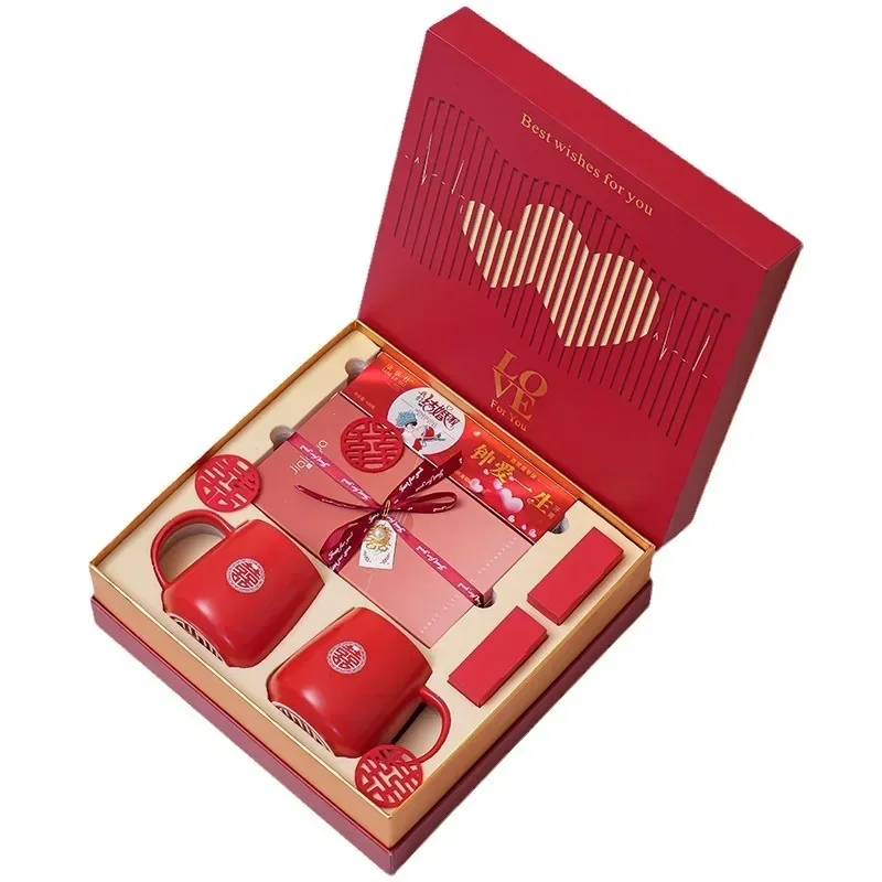 Festive woman's wedding preparation wedding supplies set toiletries