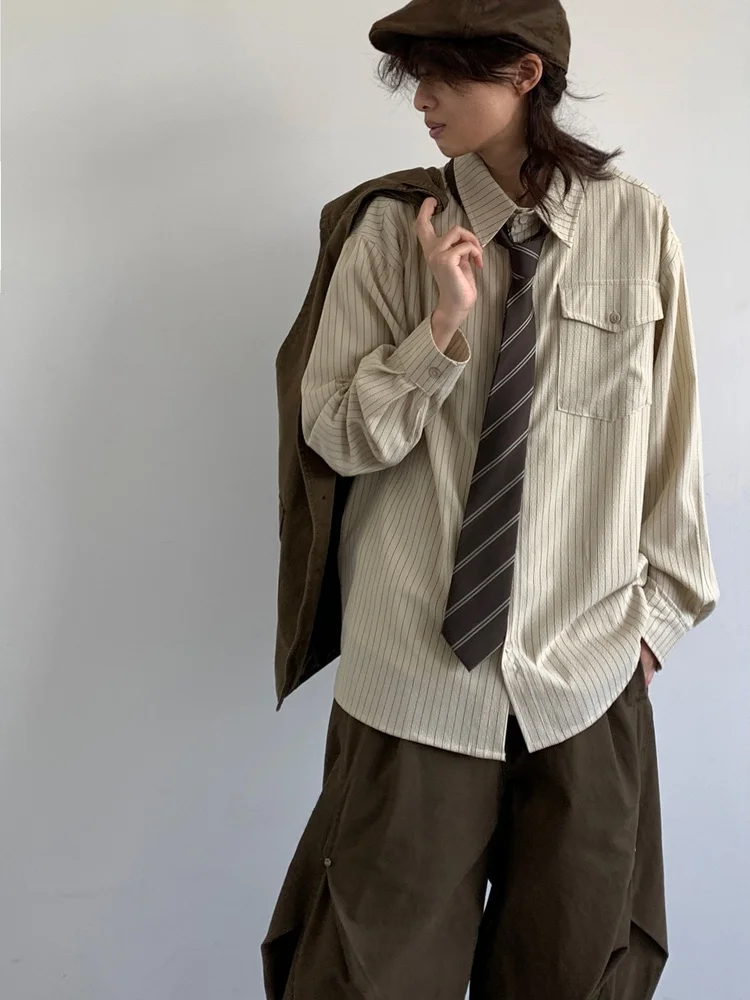 

Retro Striped Men's Long Sve irt Loose Casual Versatile College Sle Spring Autumn Japanese Sle Faionable Top for Y...