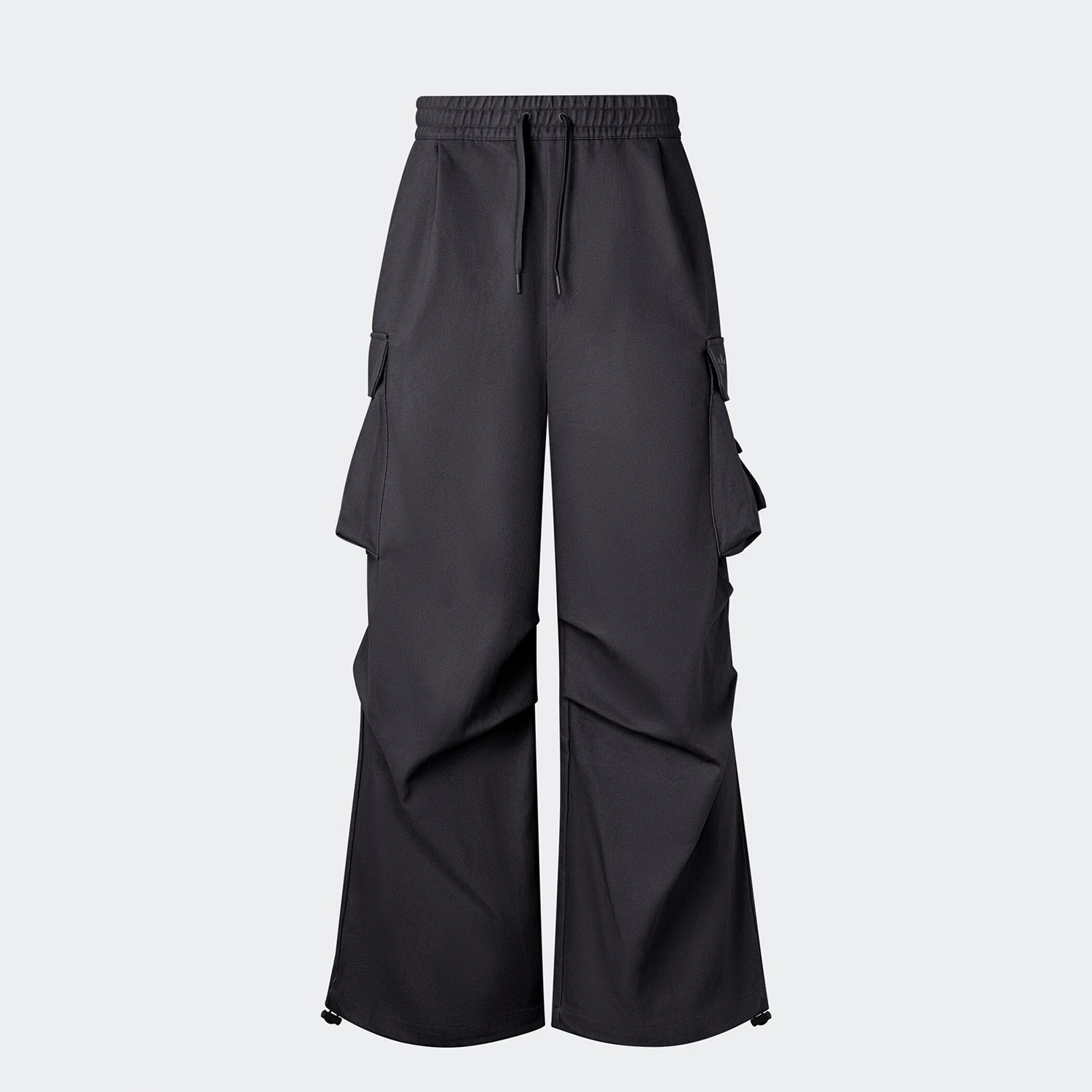 

Adidas genuine Three Stripes Men's Loose Fashion Cargo Sport Trousers JG3955