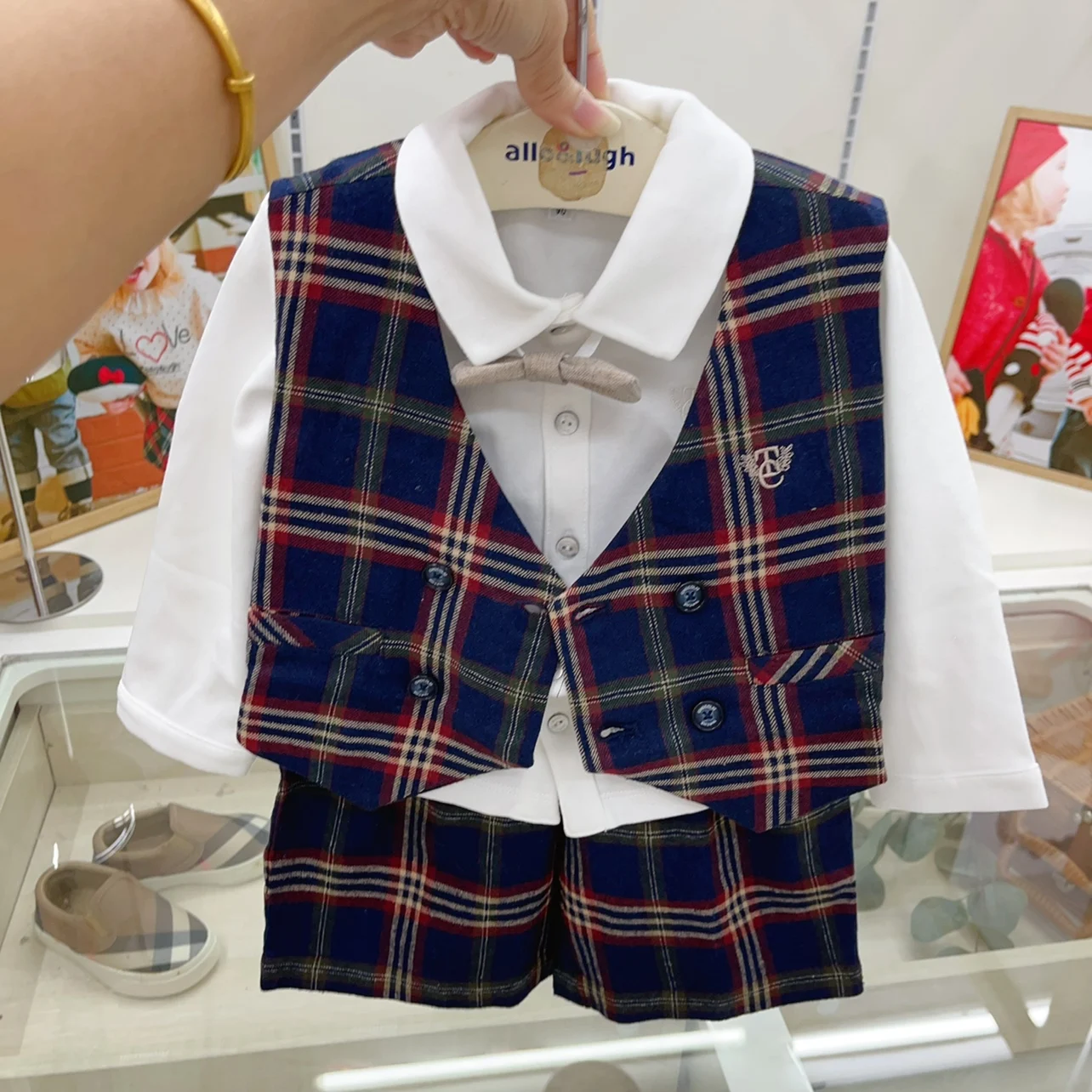 camicia-a-quadri-autunno-inverno-a-maniche-lunghe-set-da-tre-pezzi-per-feste-di-compleanno-per-bambini-e-bambine-abbigliamento-per-bambini-in-stile-coreano-in-cotone