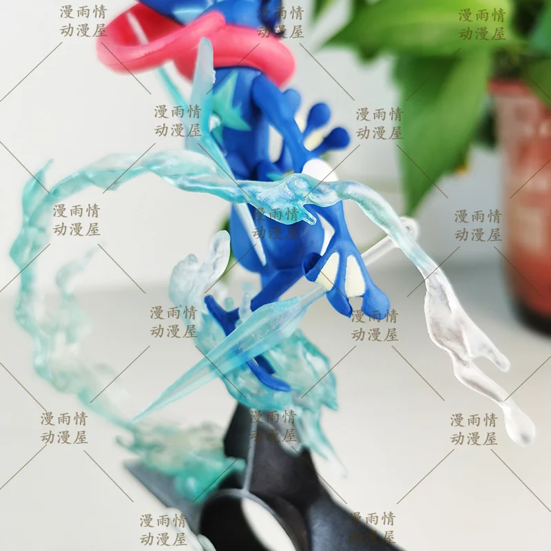 Pokemon greninja anime figura jogando faca 20cm estatueta de ação estátua pvc coleção modelo boneca mesa decoração brinquedo presentes do miúdo