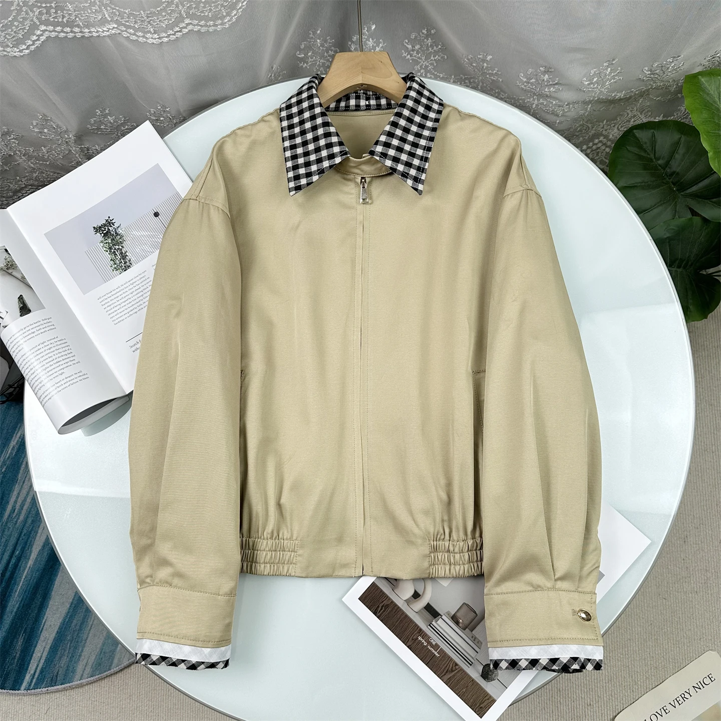 Barnes Style Retro Plaid Detachable Collar Short Jacket Women's Loose Fit Spring 2026 Fashion Outerwear Zipper Closure