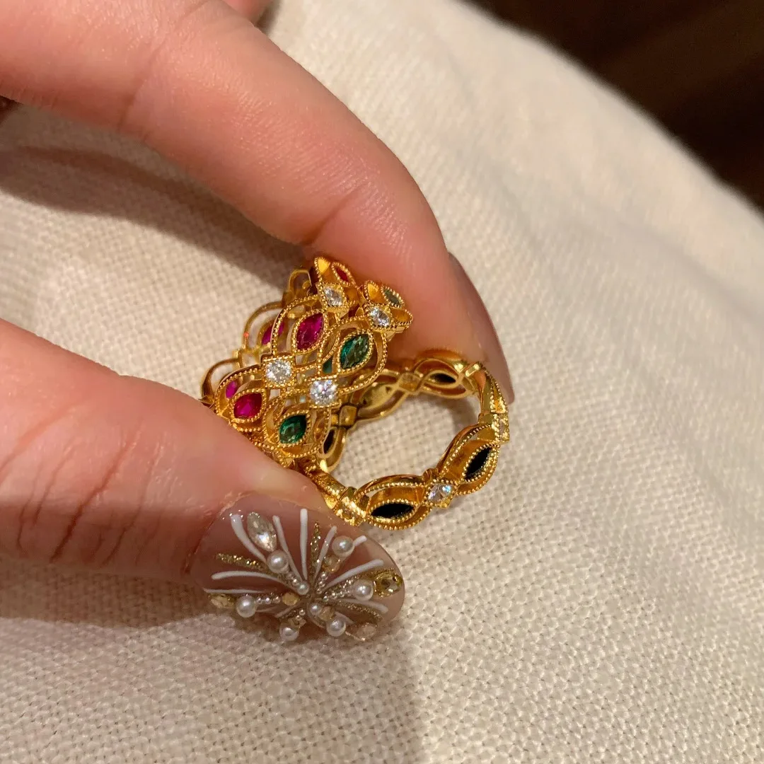 Jewelry Duobao Horse Eye Silver Ring Niche Design High Sense Red Corundum Bar Ring Green Zircon Women's Ring