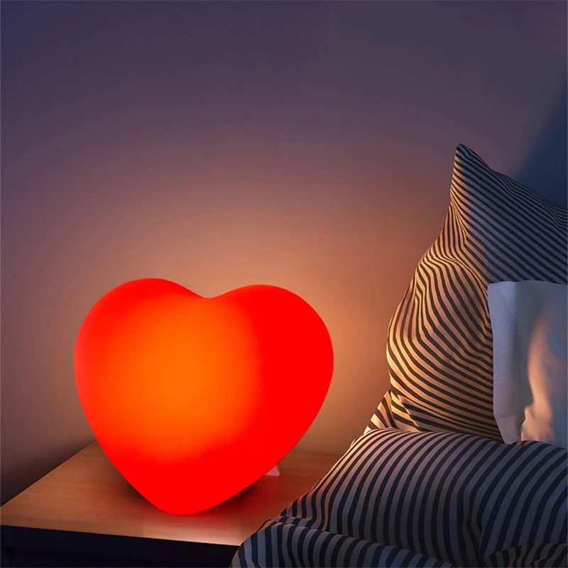 Nordic Children's Room Small Table Llamp Bedroom Study Cloud Heart Star Design Indoor Illumination Creative Little Night Light