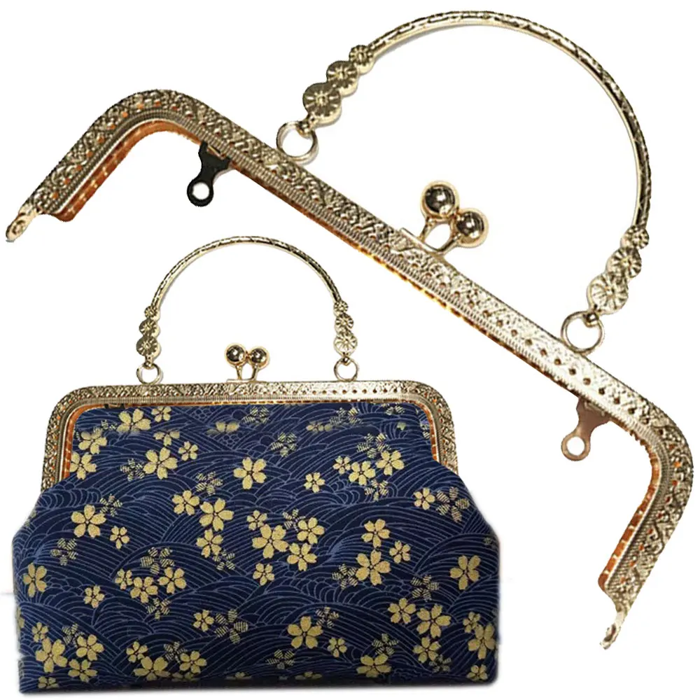 

10PCS 20.5cm Square Embossing Wrist Metal Kiss Clasp Frame for Bags Flower Handle Sewing Hardware Handbags Accessories