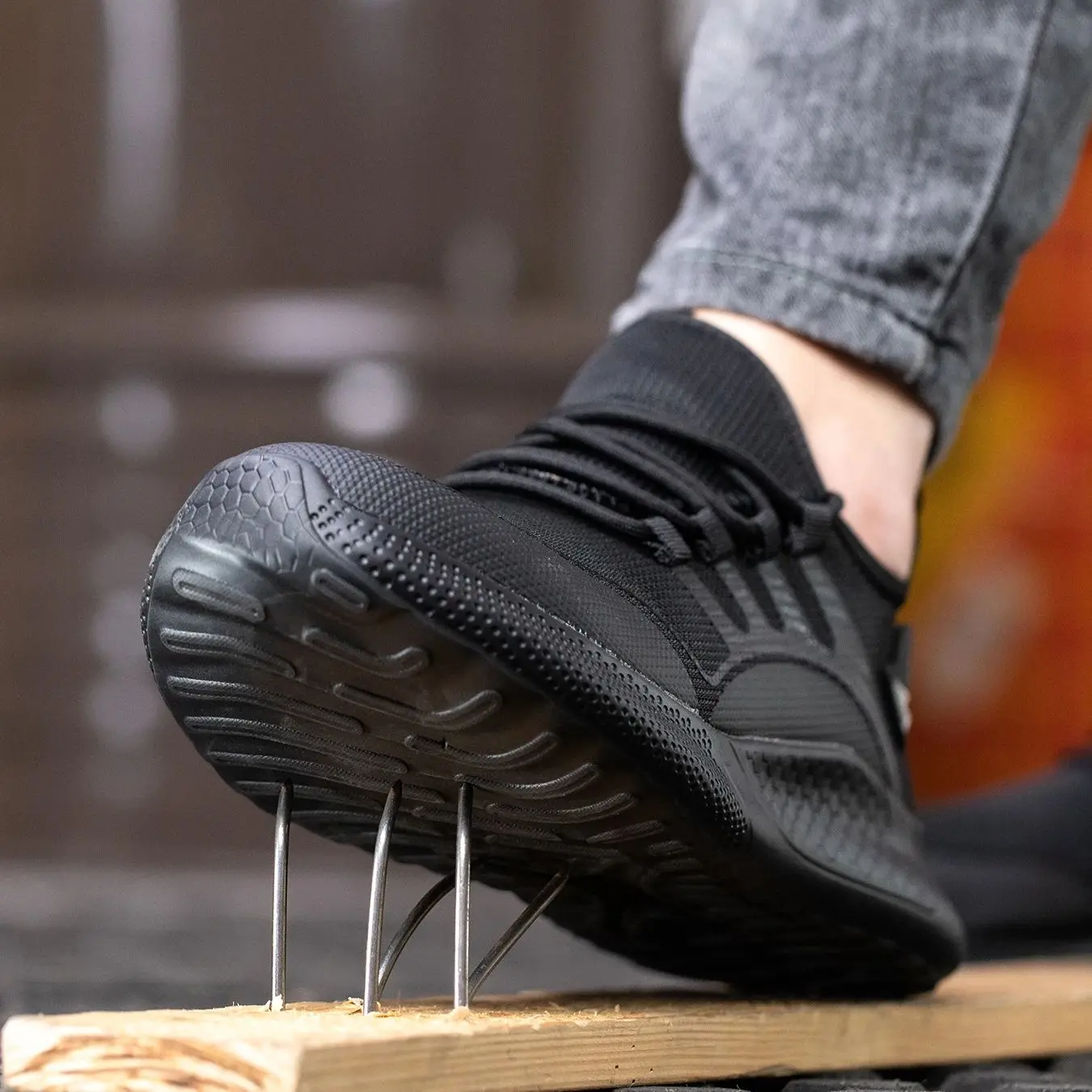 Men Safety Shoes For Work Safety Boots Protect Breathable Anti-smash Steel Toe Sport Work Sneakers Construction Security Boots