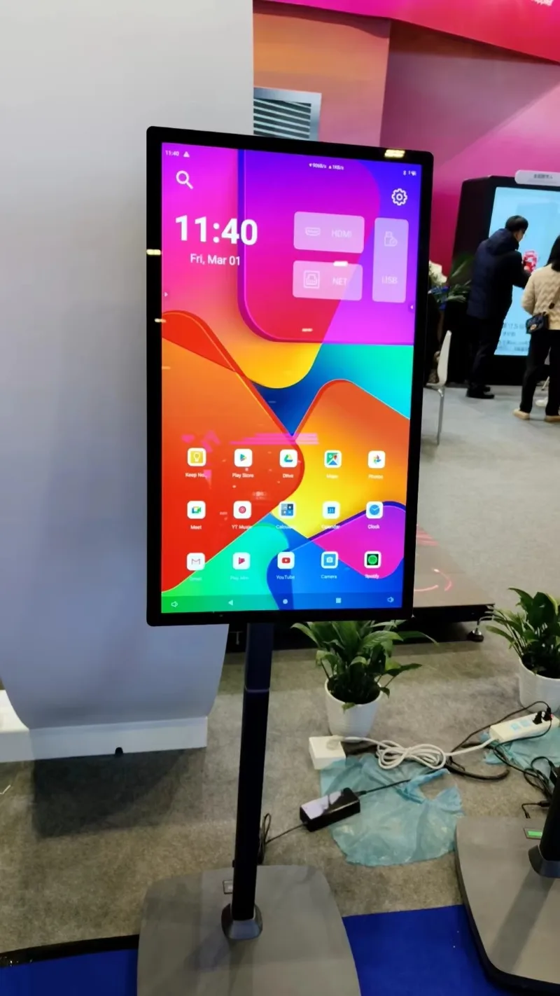 Rotatable Touch Smart Portable Screen Floor Stand Mobile Live Broadcast Display Interactive Follow Me Smart Screen