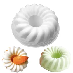 Single Large Savarin Cake Mold Baking Tool Silicone Baking Tray Manual Bread Kitchen Accessories LD388