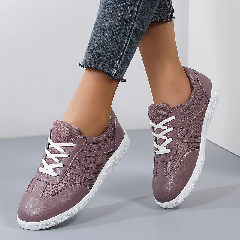 Women Casual Walking Shoes Summer Flat Lace Up Leather High Quality Sneakers Fashion Wild Flat-bottomed Loafers Women Sneakers