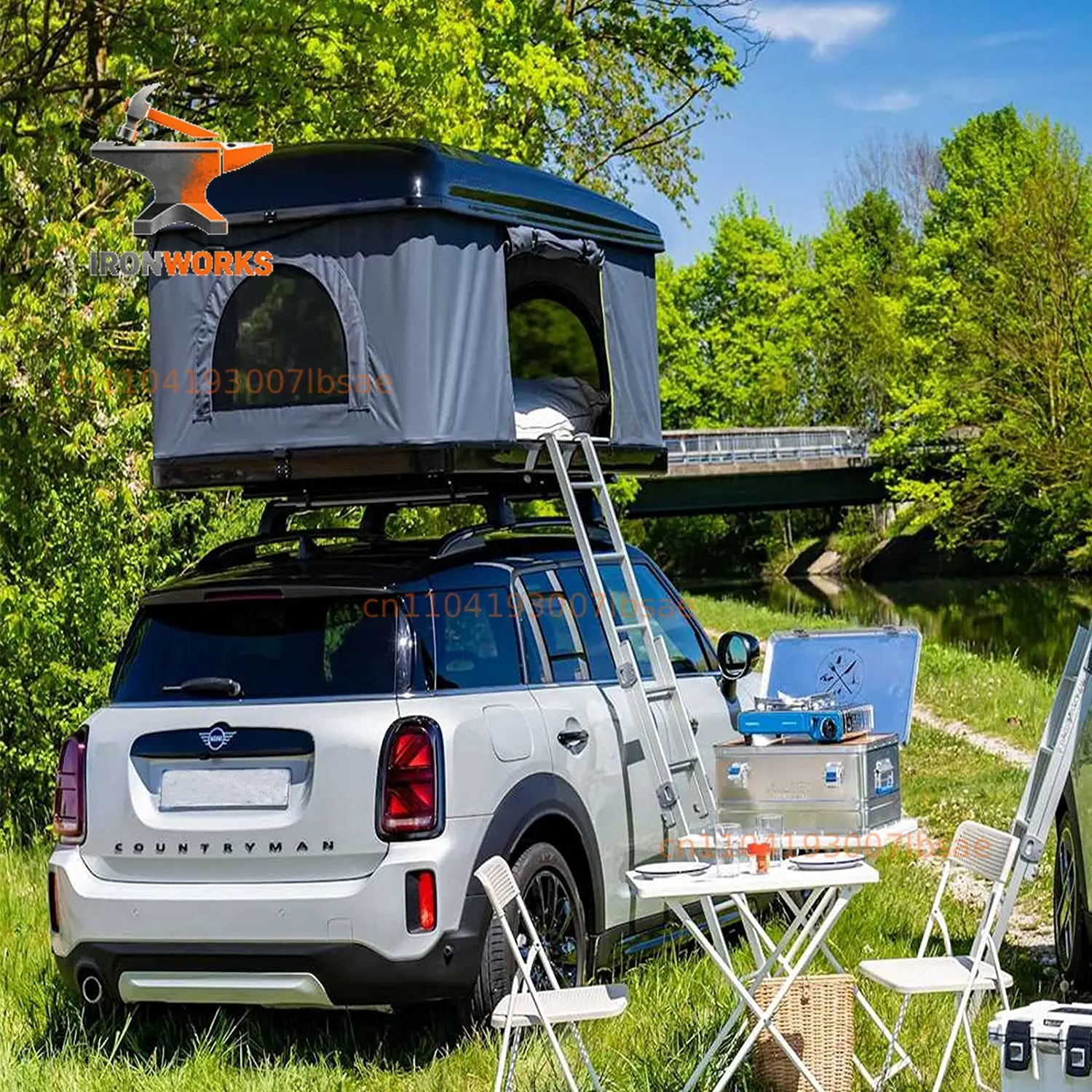 Outdoor Camping Car Roof Top Tent Hard Shell 3 People Suv Car Rooftop Tent For Hiking