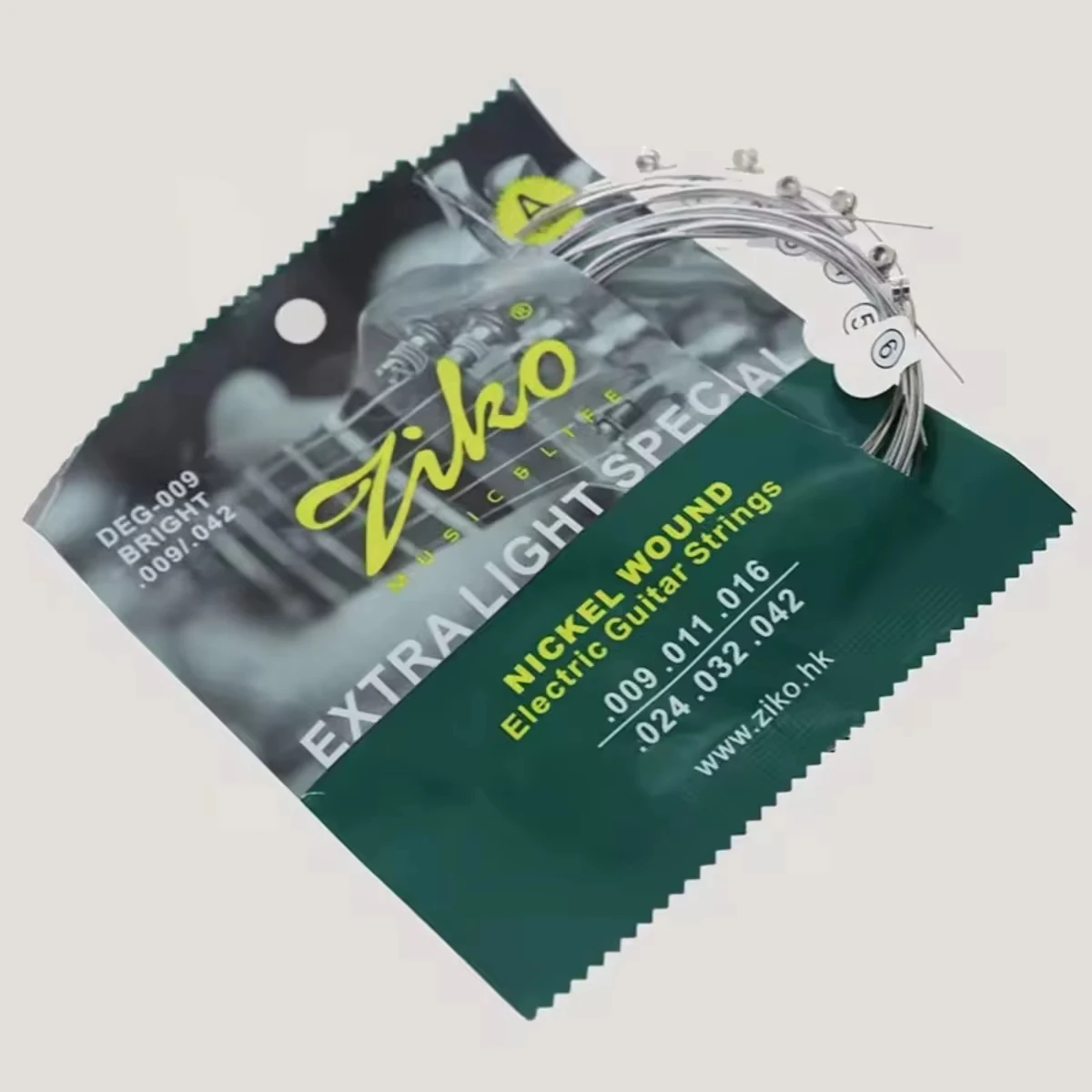 Ziko DEG-009 1/2pcs Nickel Coated Electric Guitar Strings, Extra Light Steel Core Strings Set for Electric Guitar Beginners