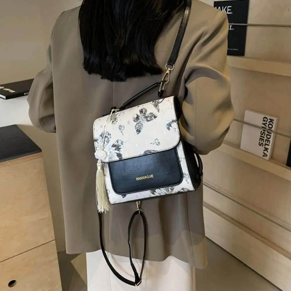 

Sweet Embroidery Pu Backpack Luxury Large Capacity Chinese Style Daypack Vintage Tassel Pendant Small Square Backpack Lady