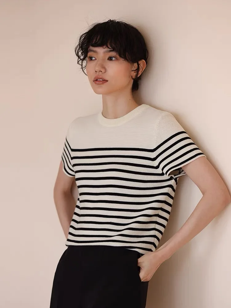 

Summer New Pullover T-Shirt Stripe Stitching Contrast Design Fashion Loose Slim Bottoming Short Sleeve Top