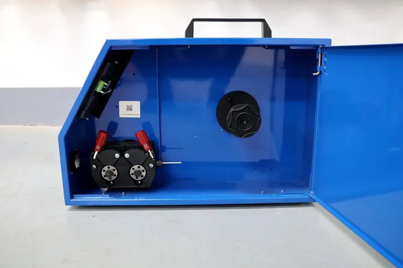 

4 in 1 SUPGun 1500W 2000w Laser Welder Handheld Portable Metal Aluminium Stainless Steel Fiber Laser Welding Machine