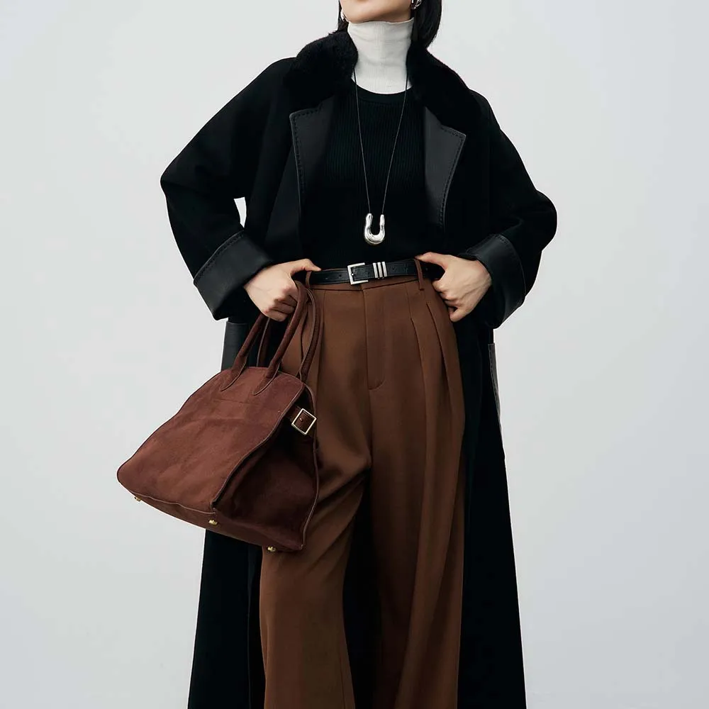 معطف كشمير جلدي عالي الجودة بياقة من فرو المنك لعام 2025 معطف صوفي طويل بمزاج طويل للنساء