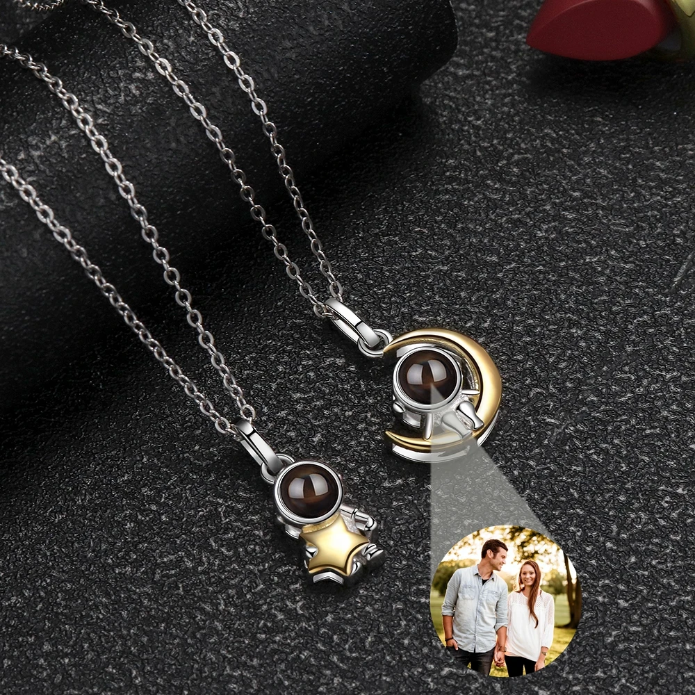 

Custom Photo Projection Photo Necklace for Women Men Personalized Birthday Gift Astronaut Moon Star Pendant Necklace Jewelry