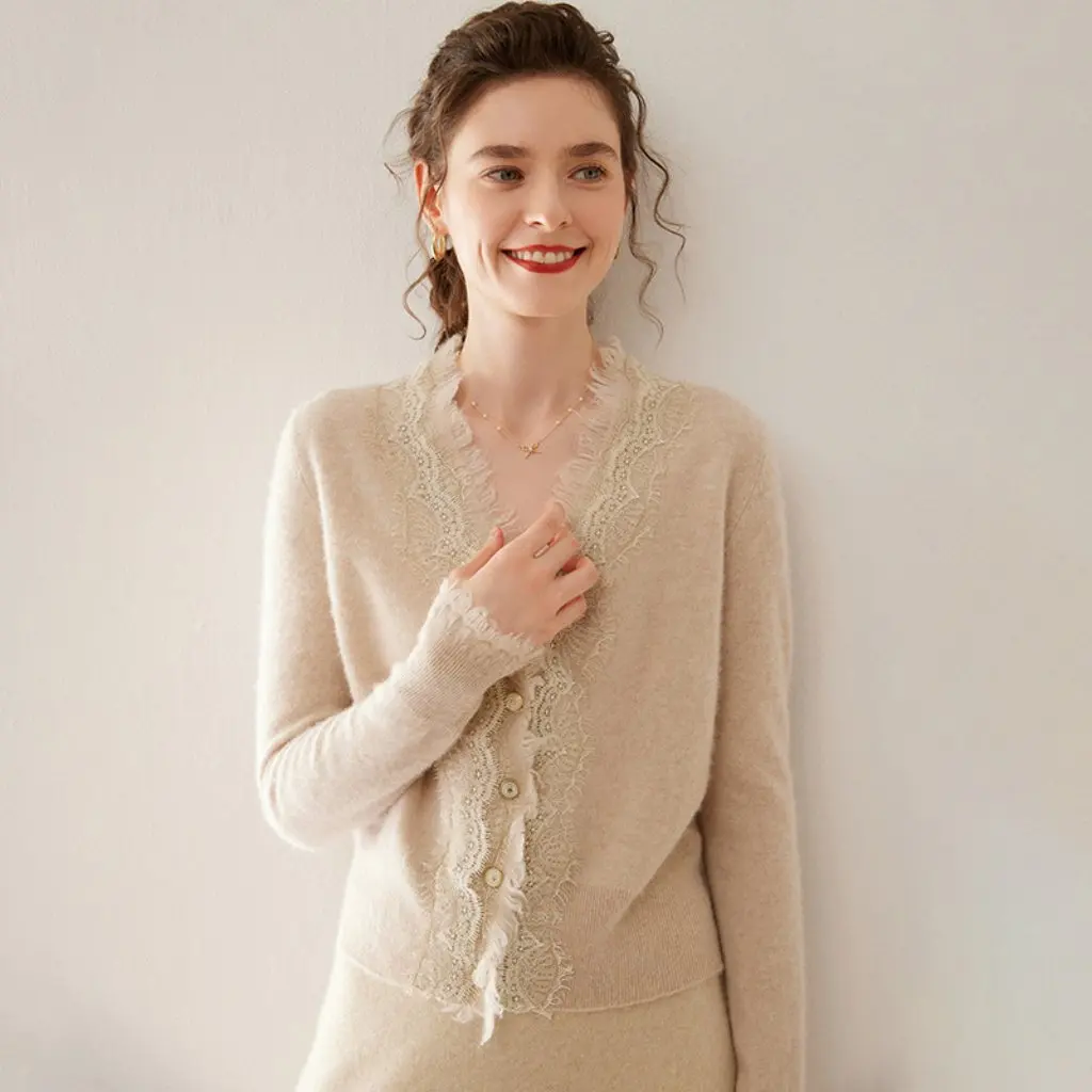 

Women's V Neck Tassel Design Cashmere Knitted Cardigan Long-Sleeved Slimming Loose Sweater Versatile Fashion Outwear