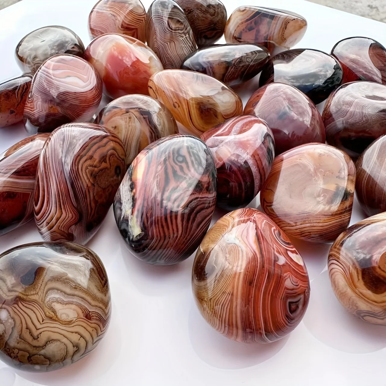 

1pc Natural Sardonyx Banded Agate Palm Stone Stones Pebble Crystal, Meditate Witchcraft Energy Feng Shui Crystal Home Decoration