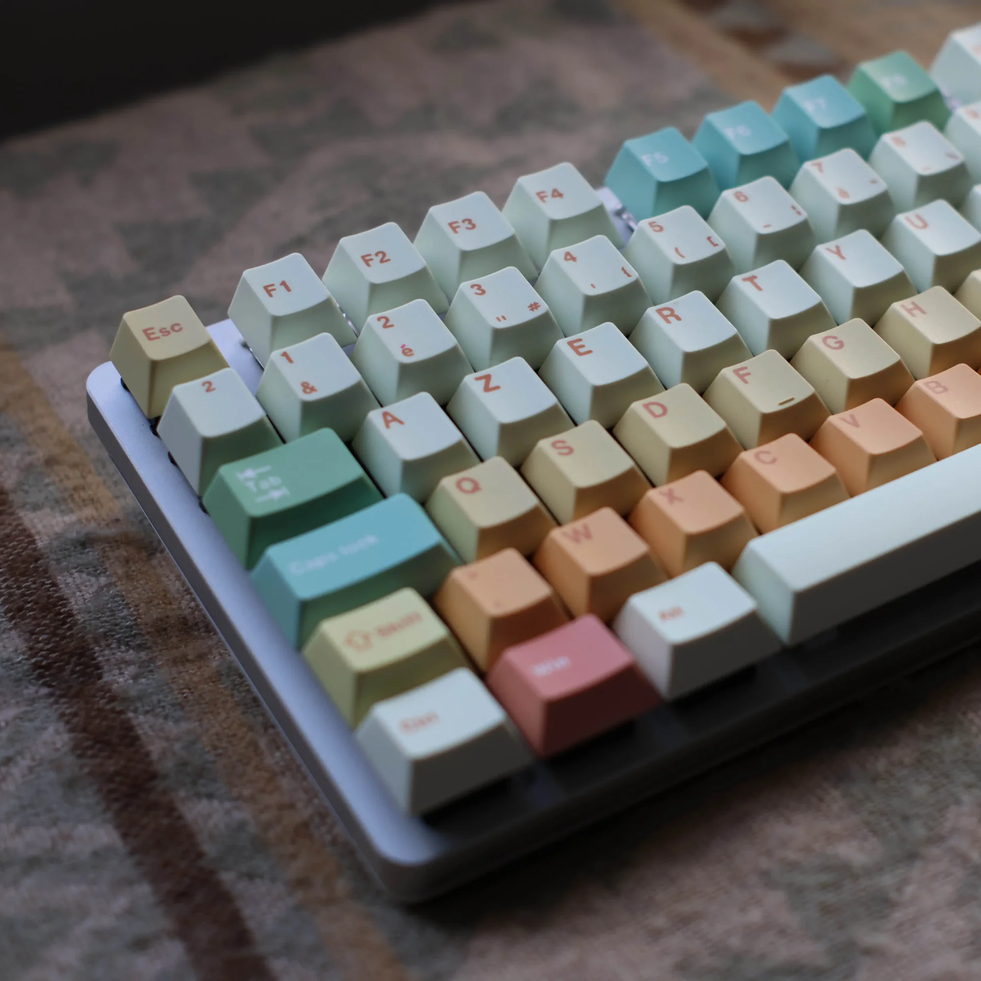 AZERTY French Key Cap PBT FR Keycap Cherry Profile Replacement Keycaps for Mechanical Keyboard 61 64 68 78 84 87 96 98 104 108