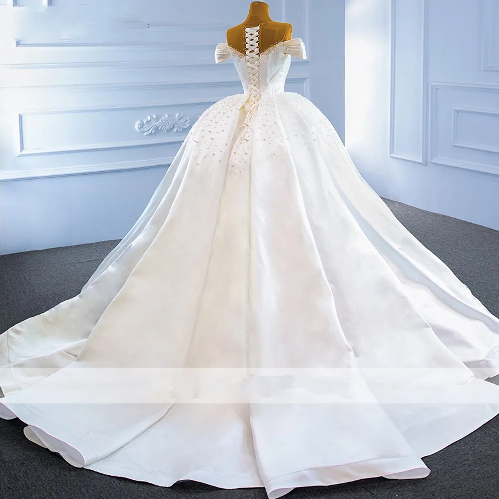 Luxury Scoop Neck Puffy Satin Wedding Dresses 2025 Off the Shoulder Pearls Beaded Bridal Gowns Arabic Dubai Vestido De Noiva