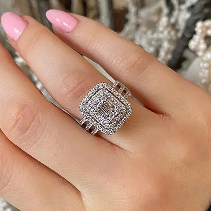 Huitan Gorgeous Women Rings Full with Geometric Cubic Zirconia Fashionable Female Accessories for Wedding Party New 2023 Jewelry