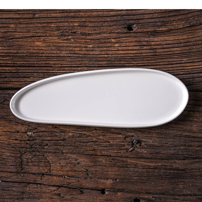 

Длинная тарелка в виде листьев, бытовая белая керамическая посуда для отеля, скандинавский ресторан, посуда для стейка, декоративный десерт