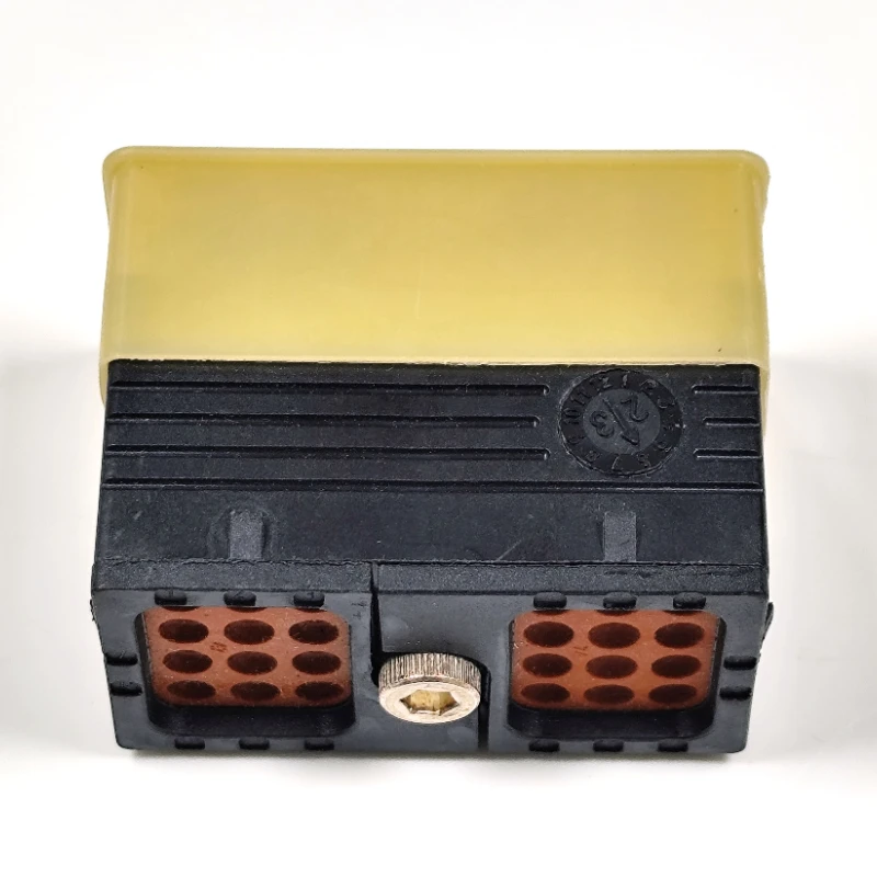 DRC16-24SA 24-pins vrouwelijke connectorbehuizing, elektrische kabelboombehuizing, echte vrouwelijke connectormantel