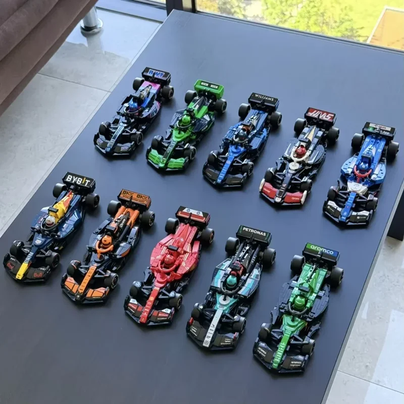 2025年新製品 2601ピース 77242-77251 スピード10 スーパーレーシングF1ブロックおもちゃ デコレーションモデル 子供 男の子 クリスマスプレゼント