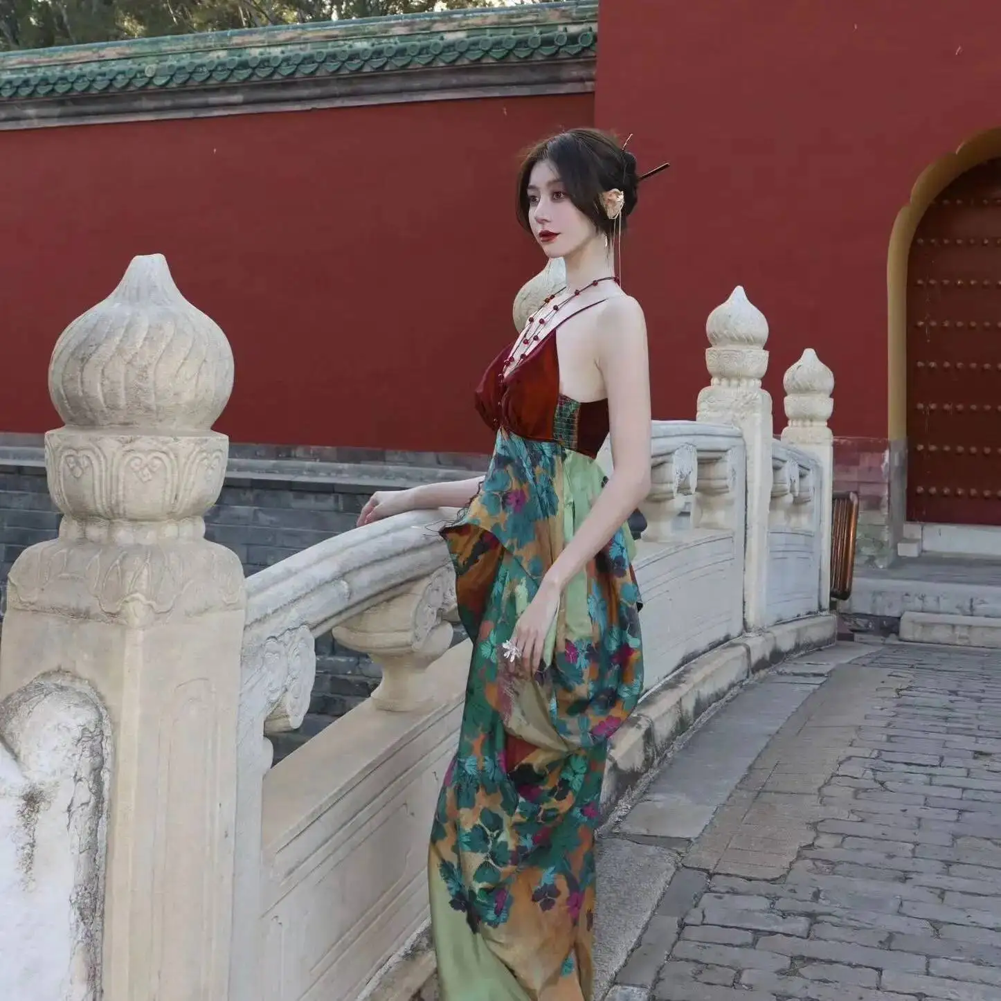 New Chinese Style Red Skirt Long Dress Niche Design Dress Slimming Pattern Red Backless Dress Sexy Long Fishtail Dress For Women