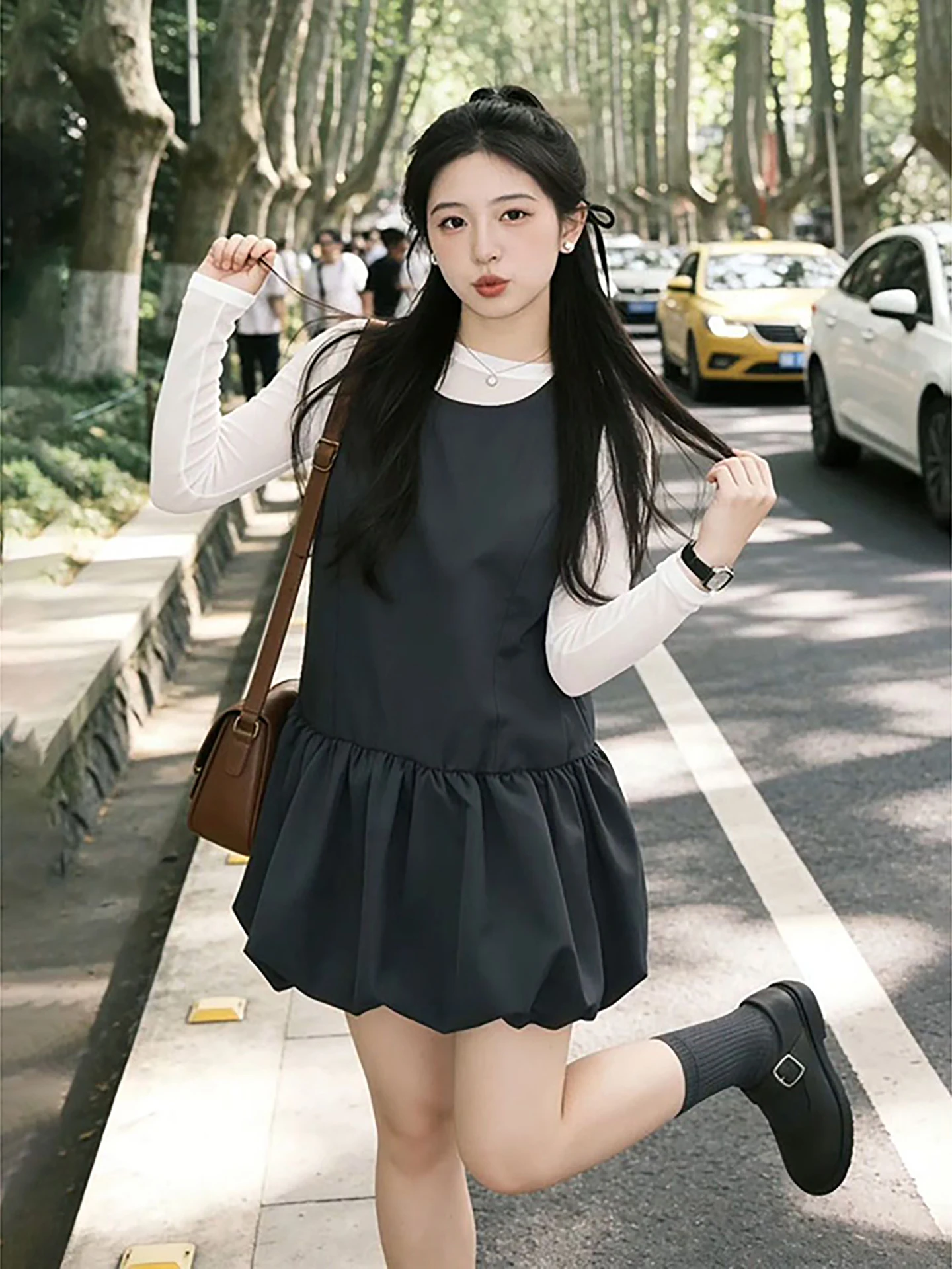 

Campus Style Commute Fashion Women's Spring New round Neck Base Shirt Top Floral Vest Skirt Set Breathable Lightweight Casual...