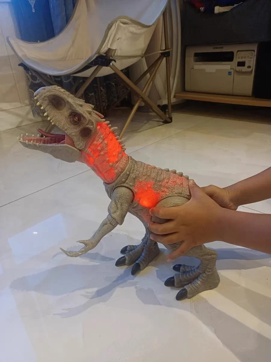 Zabawki dinozaurów Indominus Rex T-Rex z efektami świetlnymi i dźwiękowymi, zabawka IndominusDino, dinozaury Carnotaurus na prezent świąteczny lub urodzinowy. — 2