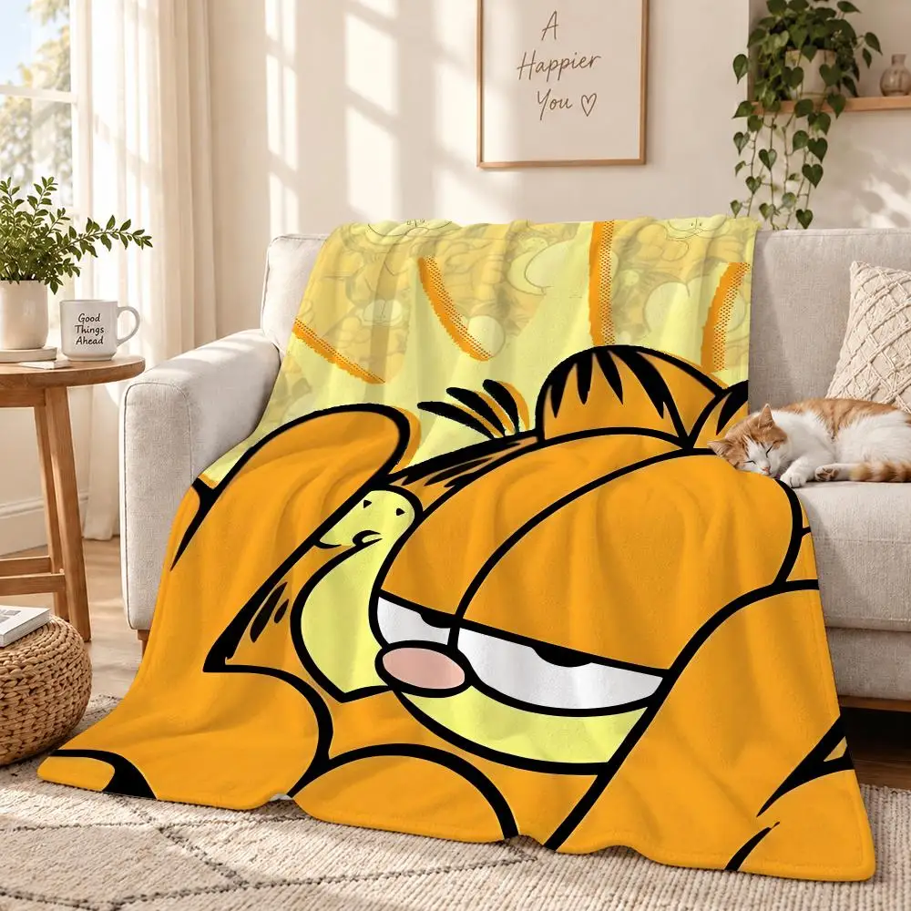 YELLOW CAT G-Garfield Throw 240g Lightweight Flannel Blanket, Soft Skin Throw Blanket for Sofa Bedroom