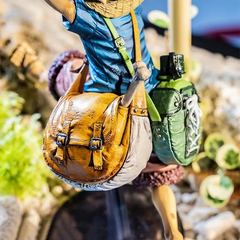 Bandai Original One Piece Anime Figure BCFC4 Monkey D Luffy Action Figure Collectible Model Ornaments Dolls Toys for Kids Gift