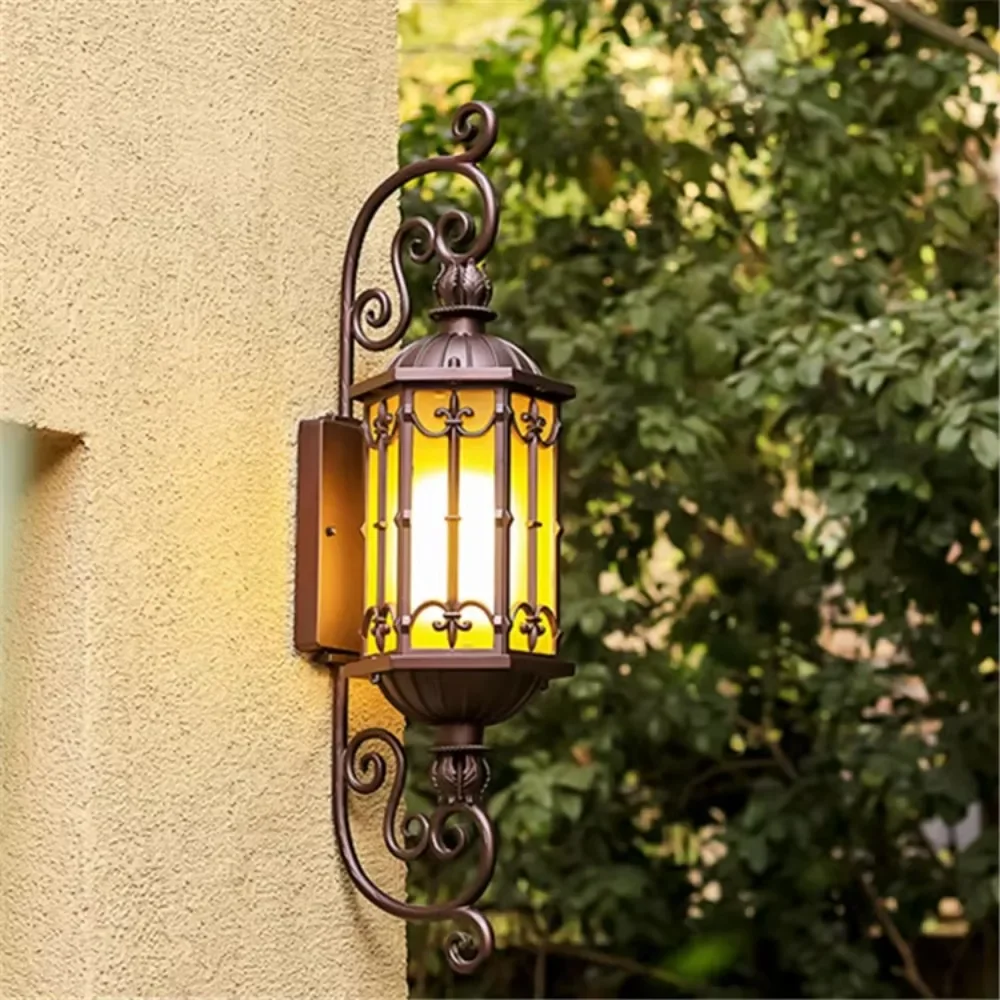 New Sales European outdoor lighting wall hanging lamp die-cast aluminum material antique retro waterproof hot garden garden lamp