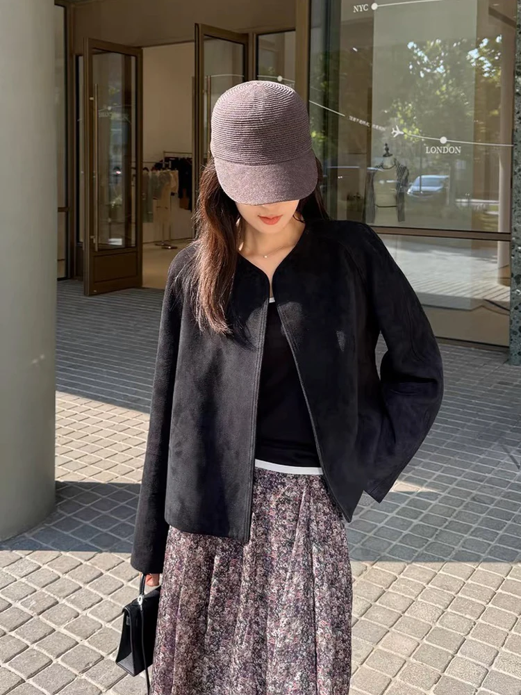 แจ็คเก็ตหนังคุณภาพสไตล์เรโทรสำหรับผู้หญิง คอทรงโอ แจ็คเก็ตหนังกลับเด็กผู้หญิง ทรงเข้ารูป ใช้ได้หลากหลาย แจ็คเก็ตสตรีทแวร์