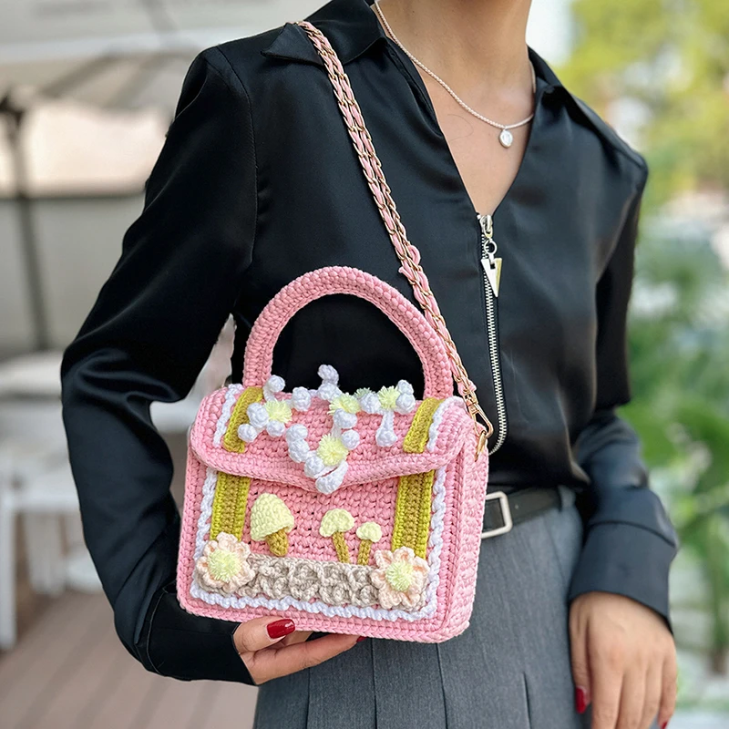 Mini Small Square Bag For Ladies Fashion Knitting Shoulder Bag Women Handmade Crochet Woolen Handbag 2023 Designer Woven Bag Sac