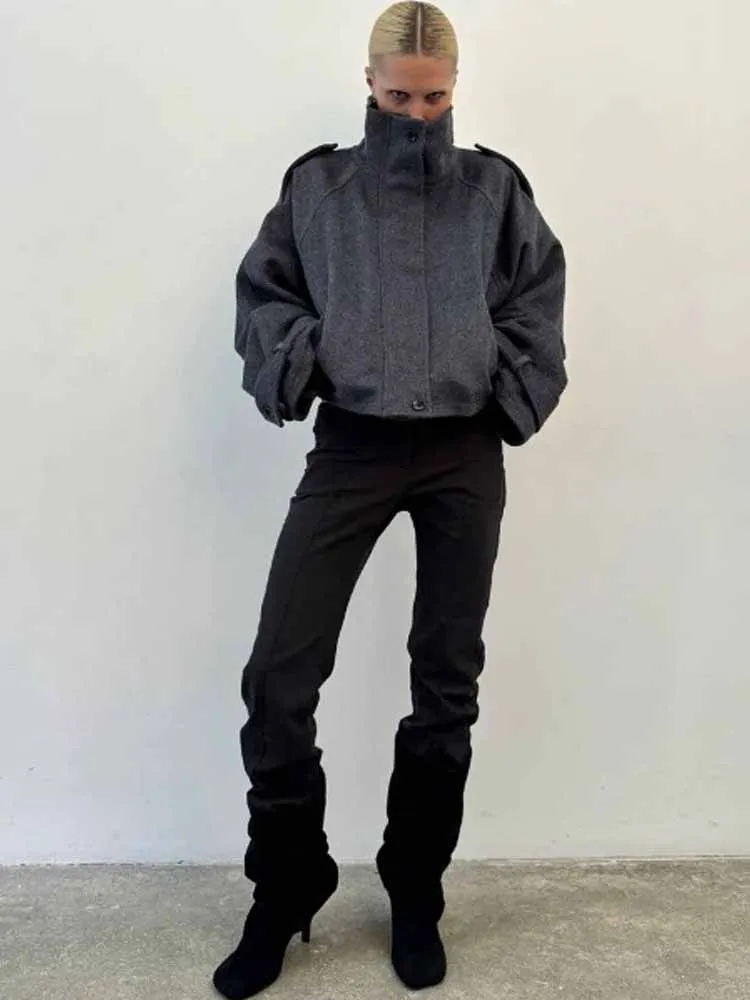 BKQU Casual Giacca di lana solida Donna Colletto allentato con cerniera Manica intera Cappotti corti Donna 2025 Autunno Retro Street Outwears