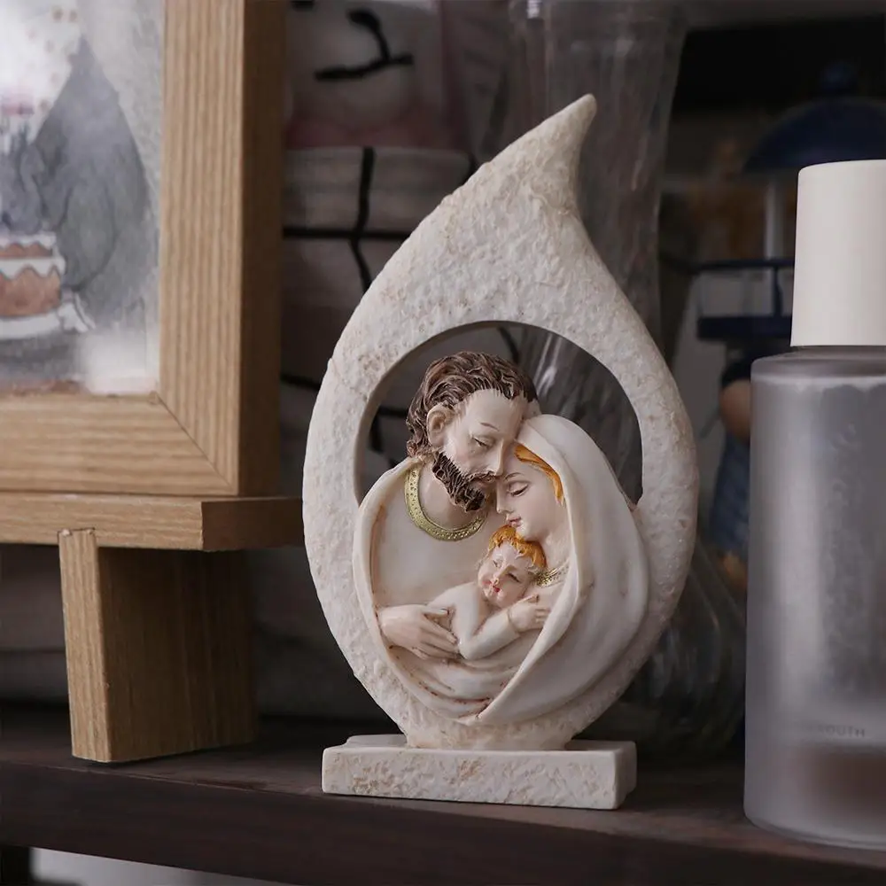 Creative Exquisite Sacred Hearts Statue Painted Handmade Holy Family Figurine Crafts Resin Nativity Ornaments Christmas Gift