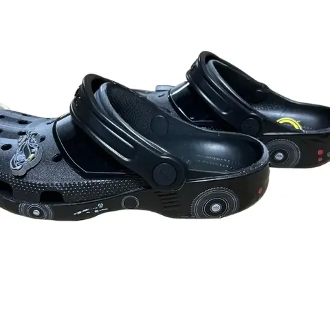 Nya Beast Kingdom Justice League Batman-filmperiferi kreativa tecknade halkfria platta tofflor som kan bäras över strandsandaler 10 best sales Batman-skor - №2