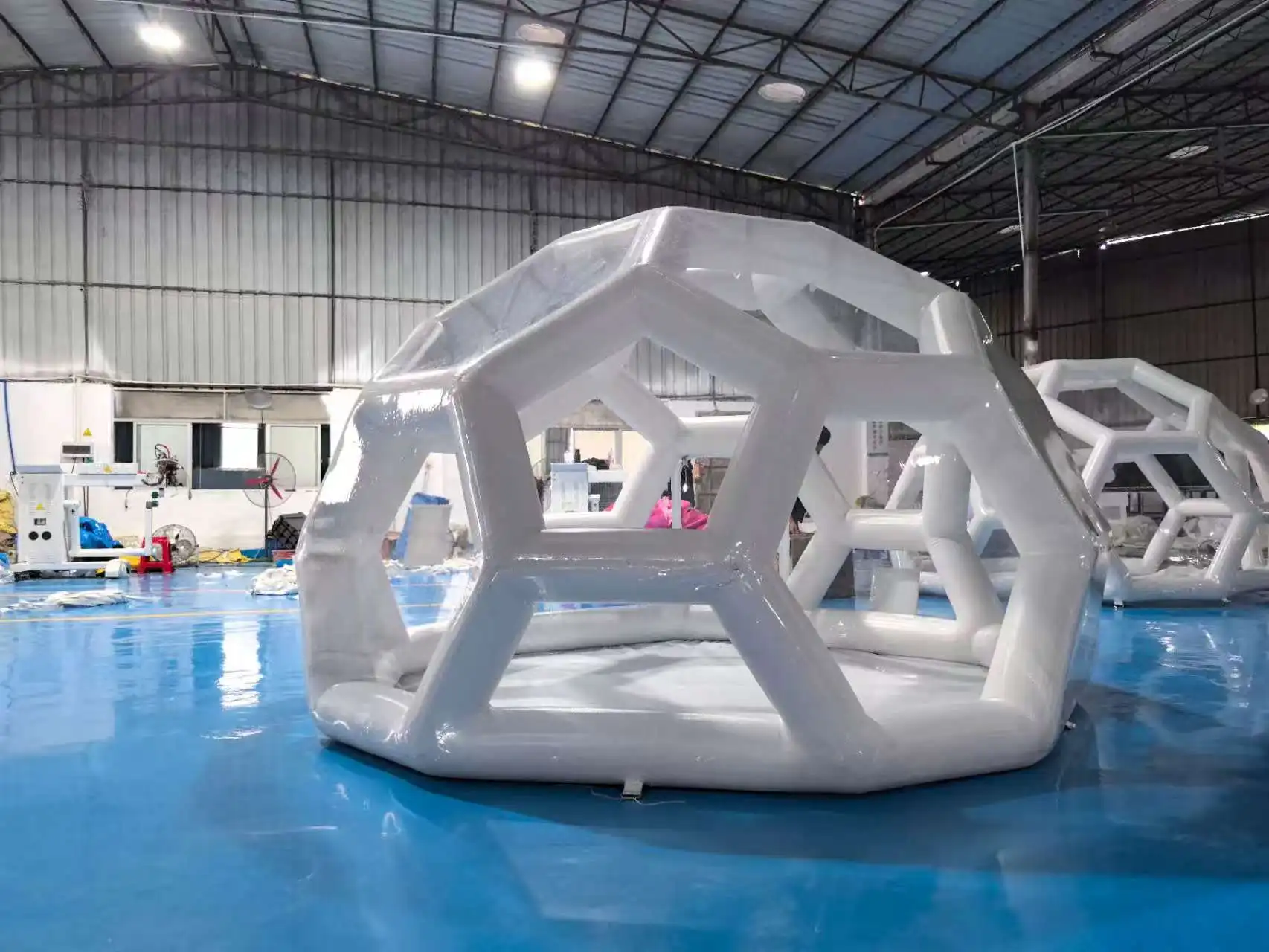 Gran oferta, tienda de fútbol inflable, tienda de campaña transparente con burbujas, tienda de fútbol blanca inflable