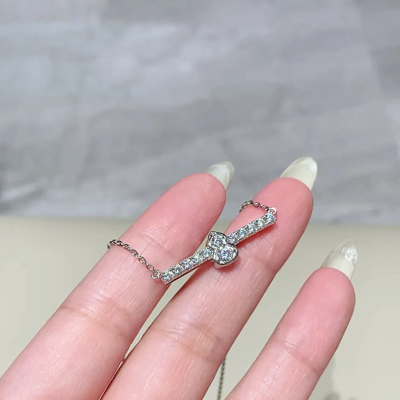 100% 925 فضة تمهيد AAA زركونيا صغيرة القرع شكل قلادة القلائد للنساء غرامة مجوهرات