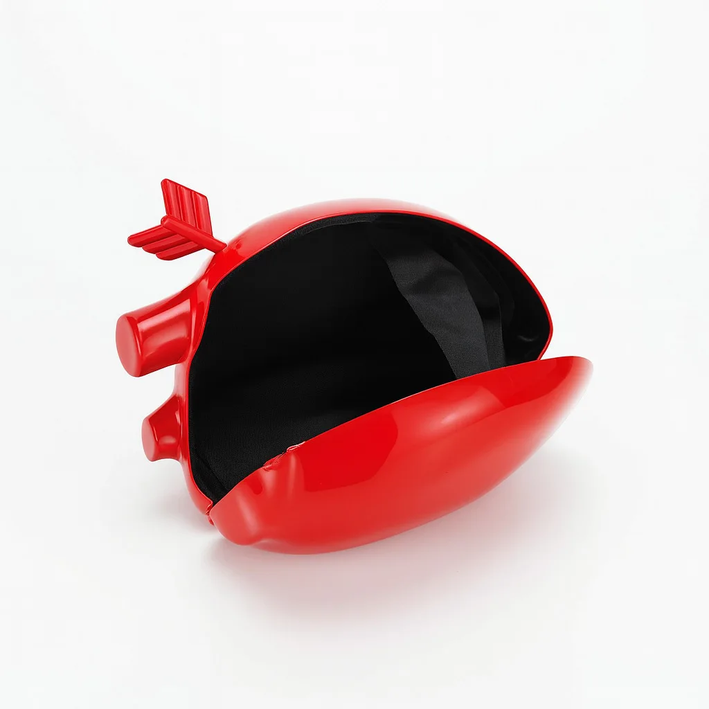 Tas Selempang Rantai Hati Wanita Modis Baru, Clutch Merah untuk Pesta, Tas Tangan Desain Stylish dan Unik