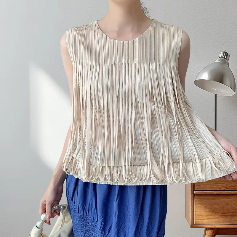 

Miyake Pleated Top 2025 Summer Women's T-Shirt Comfortable Casual Tassel Design Loose Sleeveless Tank Simple Comfort Clothing