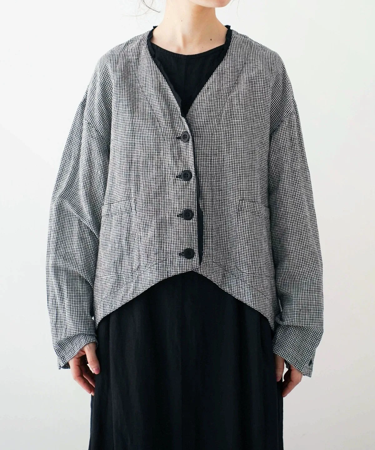 Japanese Style Long Sleeve Plaid Cotton Linen Shirt Women's Loose Fit Button up V Neck Spring Summer Fashion Outerwear